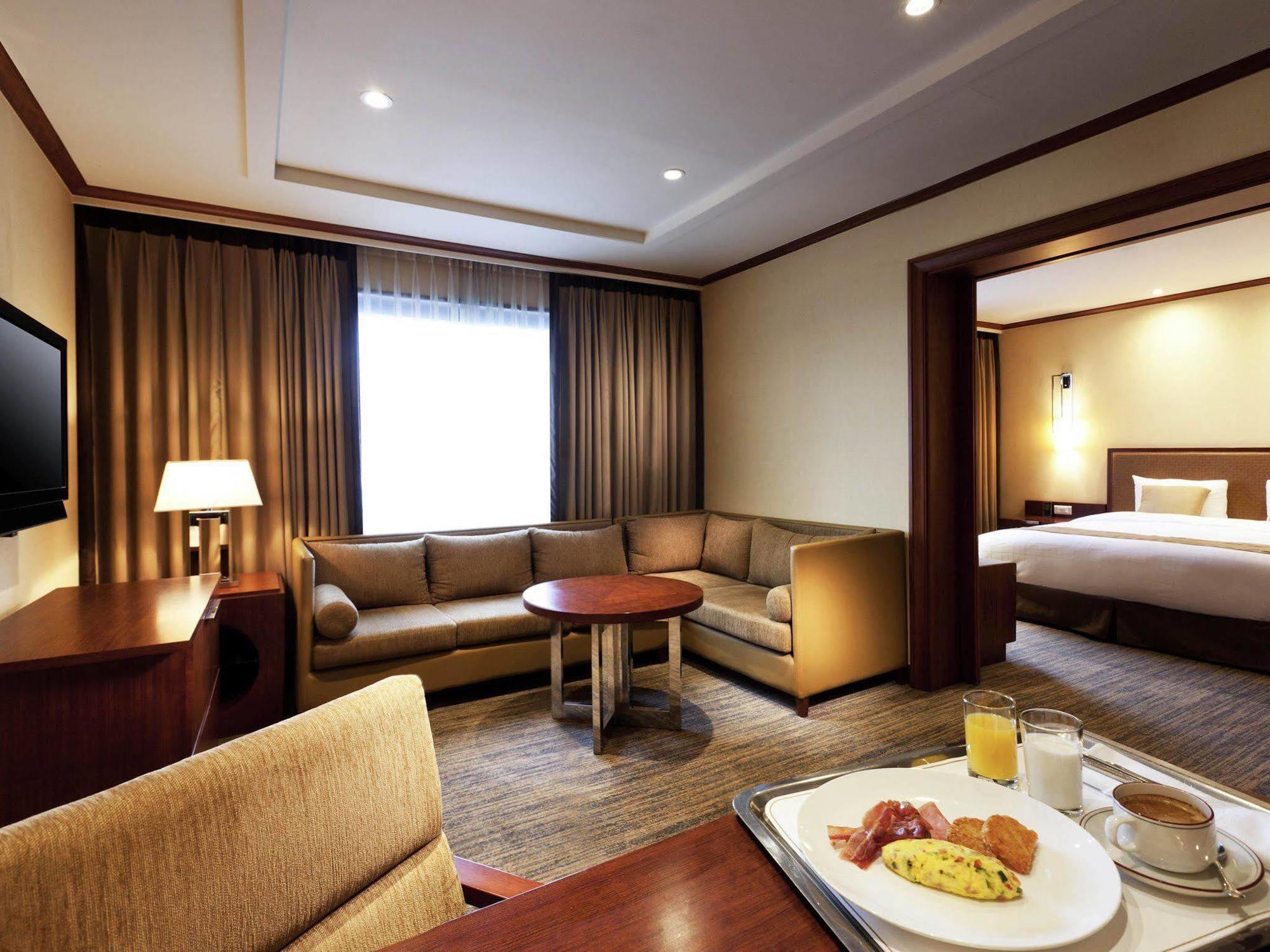 Novotel Ambassador Doksan Seoul Exterior foto