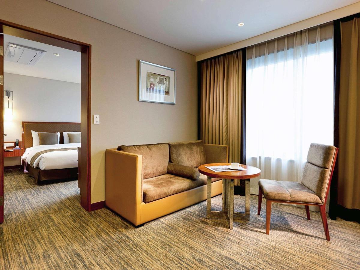 Novotel Ambassador Doksan Seoul Exterior foto